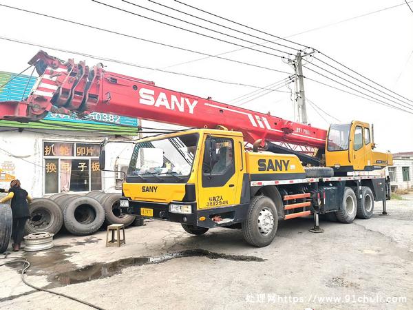 

三一25吨四节臂吊车，33.5米，全新变速箱，车况极佳