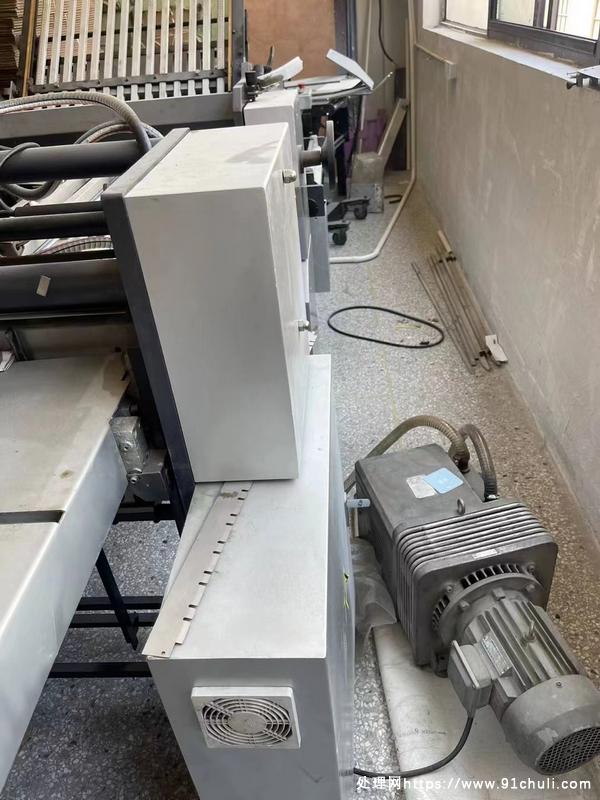 

出售工厂折页机，还在用低价找人看龙港机器