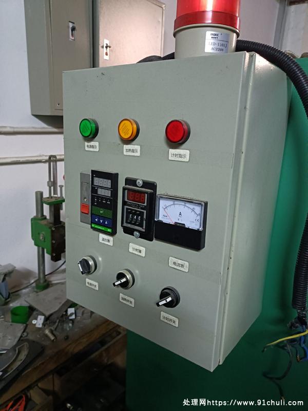 

全新工业烤箱200度仅用8小时急售