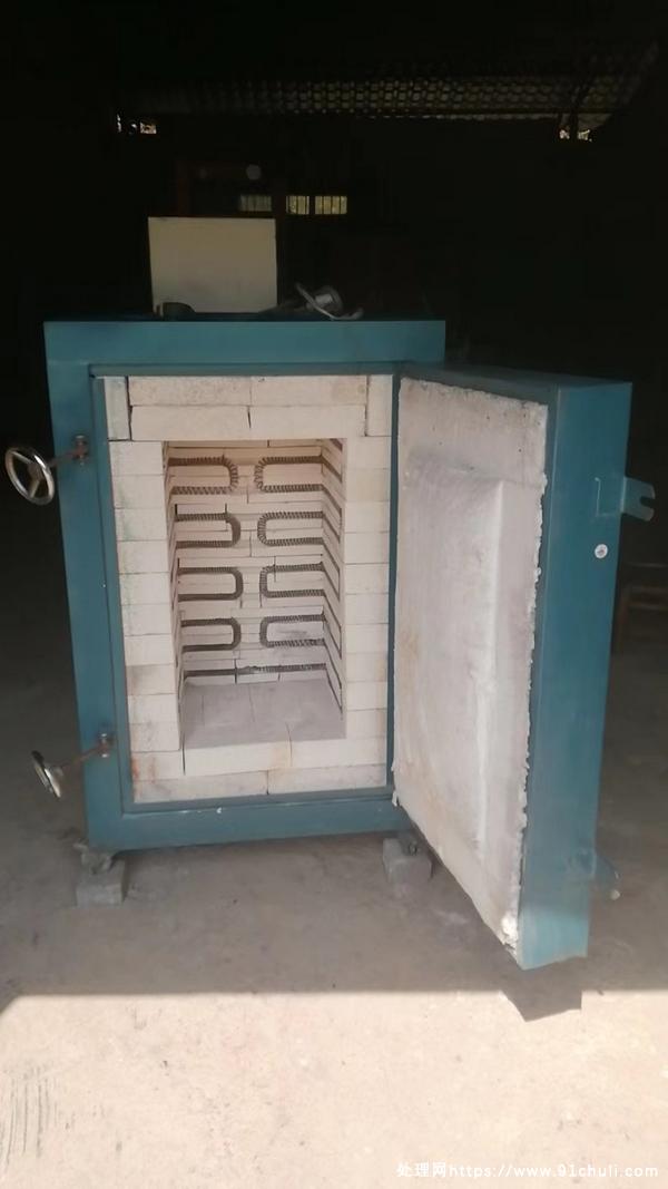 

陶瓷电窑炉66cm高8KW220V1300度