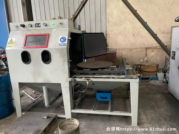 

转让1200高压喷砂机载重500kg
