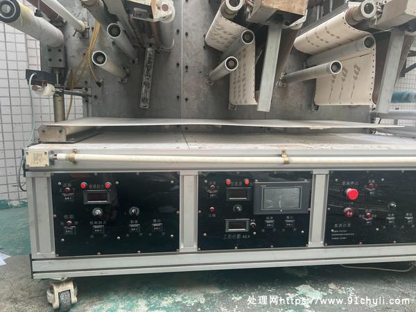 

工厂闲置自动化排钻机低价出售，剩下一台抽充气机，同城自提