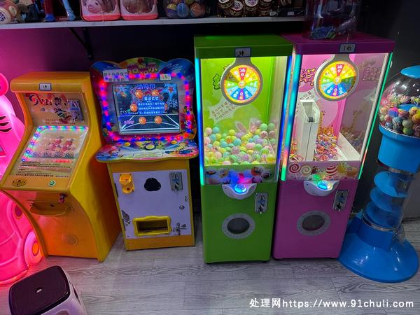 

店铺到期低价转让17台游戏机摇摇车成色新打包送币