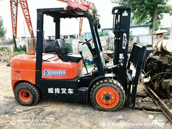 

威肯20年3.2吨平衡重式内燃叉车原车无修
