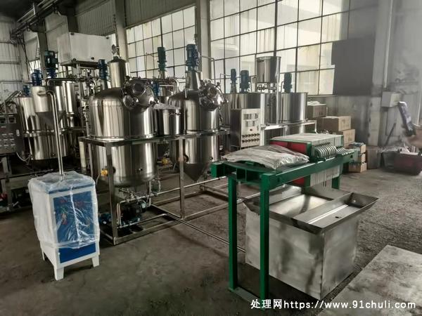 

四罐精炼，高效净化，一级油设备