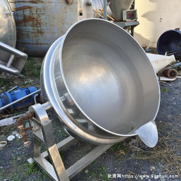 

不锈钢夹层锅400-600升九成新即用