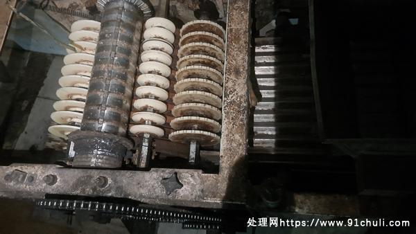 

花生米湿法脱皮机山东育才二手七成新