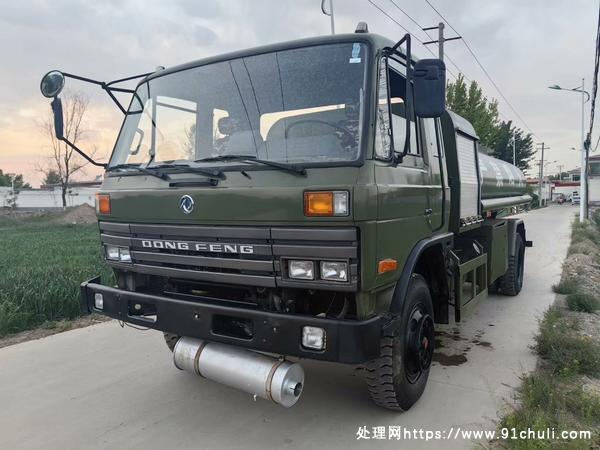 转让个人二手东风145双仓油罐车