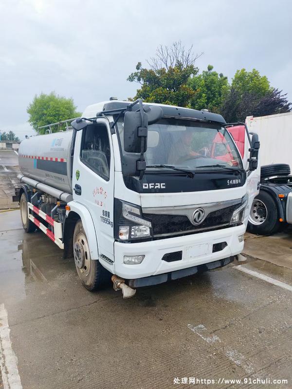 转让个人二手中联10立方洒水车