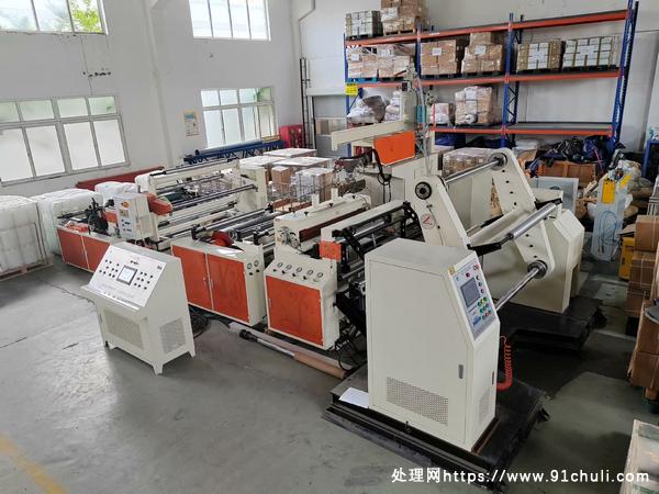 

JLM90-1100淋膜机，自动换卷，电晕处理
