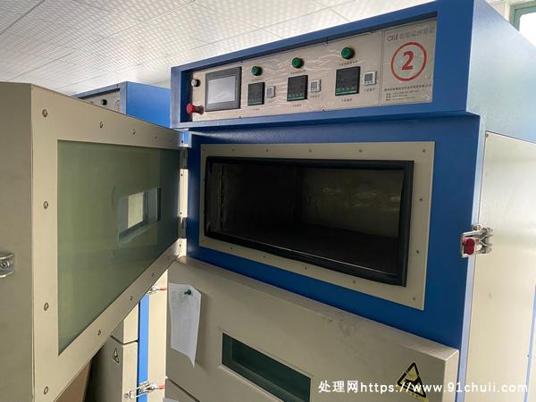 

全自动真空烤箱自动换气补真空智能程序设计转让