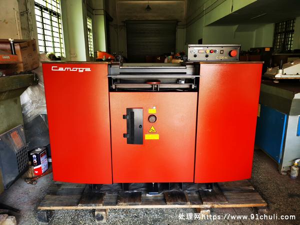 

原漆意大利CamogaC520RC片皮机调速倒退功能