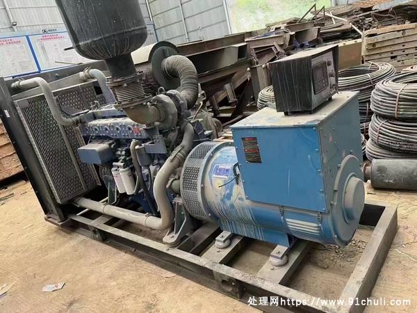转让个人二手TD900-600KW玉柴发电机组