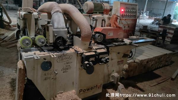

转让强力4013木工四面刨，成色完美