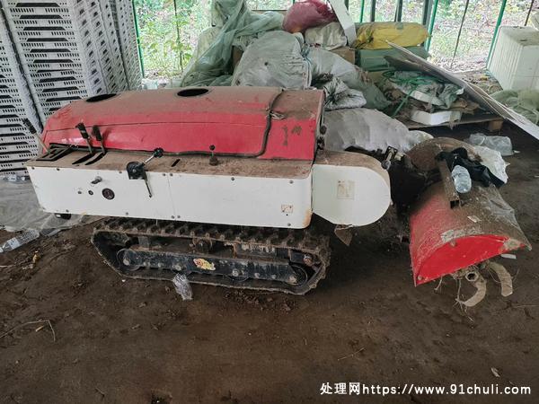

四驱履带式田园管理机35马力带遥控器电瓶没电状况好