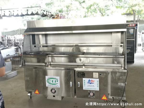 

全新2米烧烤净化车转让