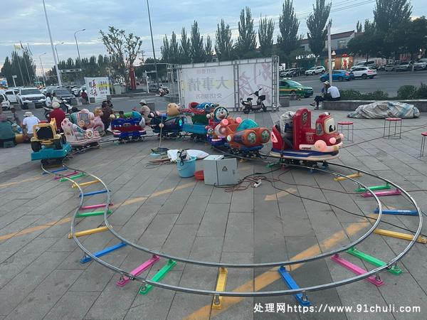 

出售轨道小火车8座6座去年购买正常使用因场地更换大型设备