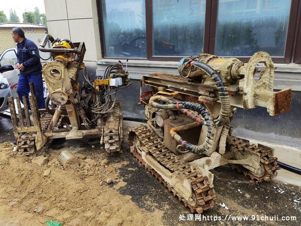 

地下室抗浮锚杆钻机转让四台大两台小已修复