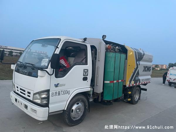 

五十铃6方清洗车，2019年6月，徐工原厂，准新车