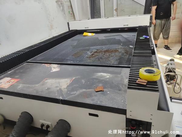 

转让1625型激光切割机，全新，质保4个月