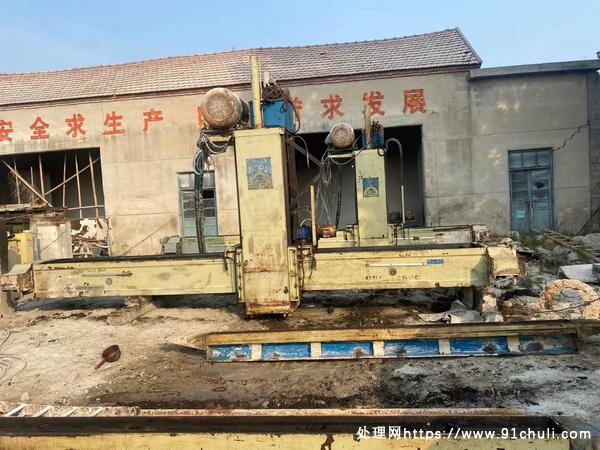 

盛达2500型石材切割机两台3.5米边梁质量保证