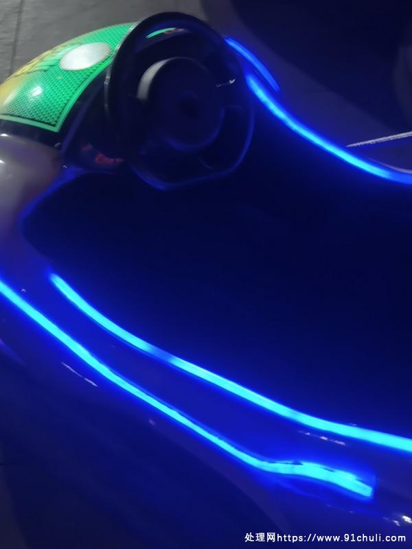

大型漂移碰碰车48V650W