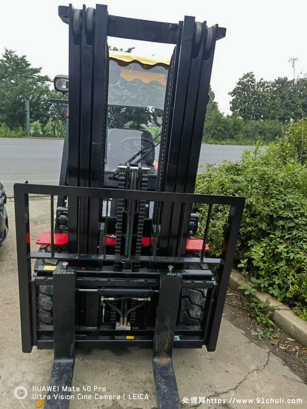 

杭州A35叉车3级门架升4.5米带侧移