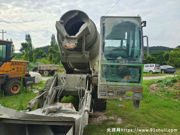 

20年中科巨峰3方自上料混凝土搅拌车车况极品