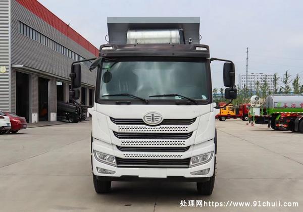 

解放17方挂桶垃圾车