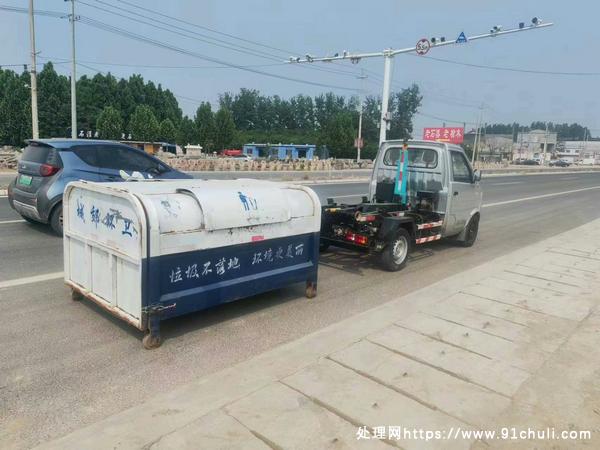 

19年湖北合加3方勾臂垃圾车带空调价格实惠手续齐全