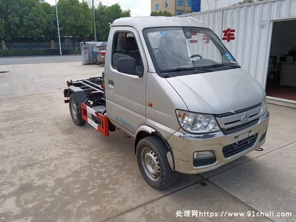 

3方垃圾车安全行驶20000公里特价转让