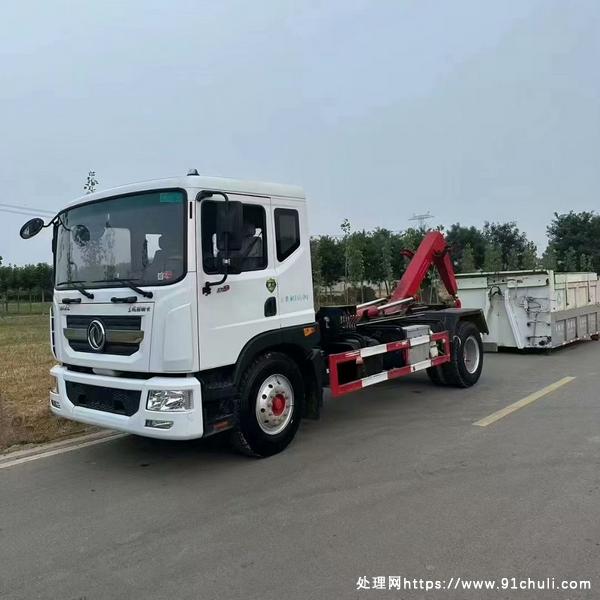 

国六18吨东风D9勾臂垃圾车 精品车况