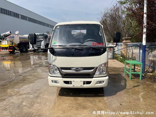 

福田小卡3方钩臂垃圾运输车2850轴距全柴95动力配置
