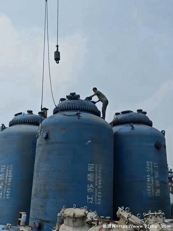 

全新江苏扬阳30立方搪瓷储罐，价格实惠！
