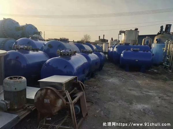

耐酸性搪玻璃储罐适合腐蚀强物料