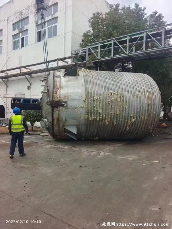 

闲置50吨内外盘管304不锈钢反应釜转让