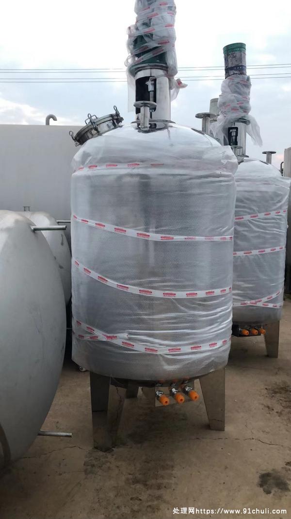 

4台1500L不锈钢电加热反应釜机械密封3kW搅拌304