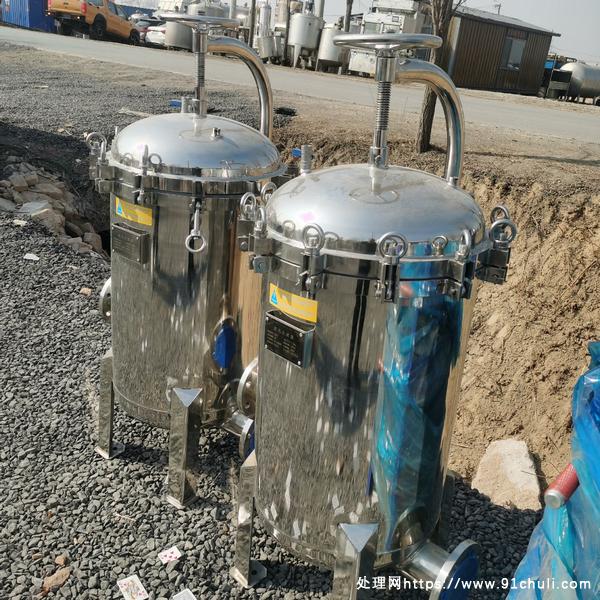 

DS-3高压布袋过滤器两台可放3条布袋大厂家生产