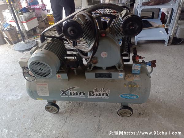 

啸豹V-0.6/8活塞空压机4KW