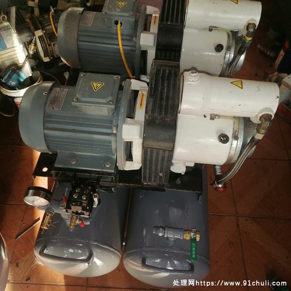 

6KW双罐滑片空压机，静音快140L/60s