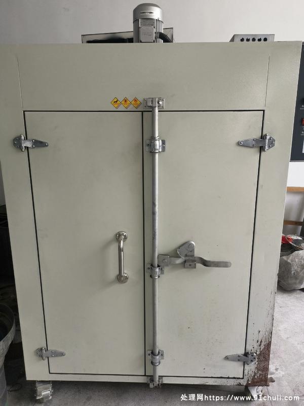 

康恒恒温鼓风干燥箱全新未使用