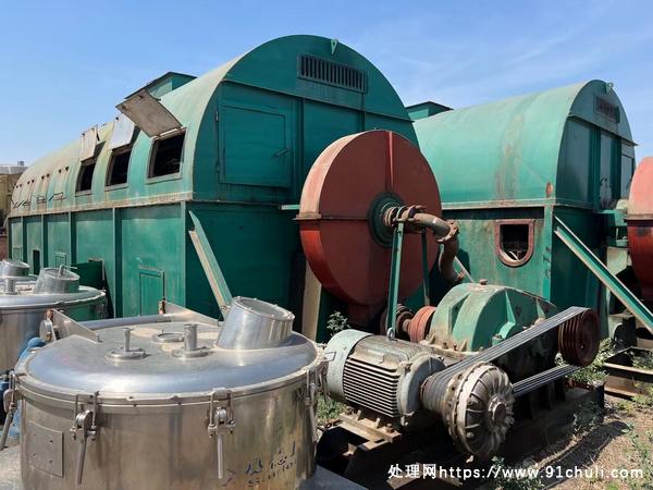 

宜兴格兰特铁岭亿达304不锈钢管束干燥机