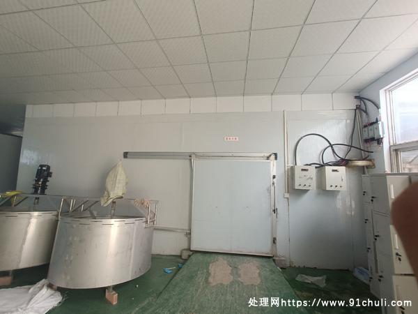 

倒闭出售80平急冻库