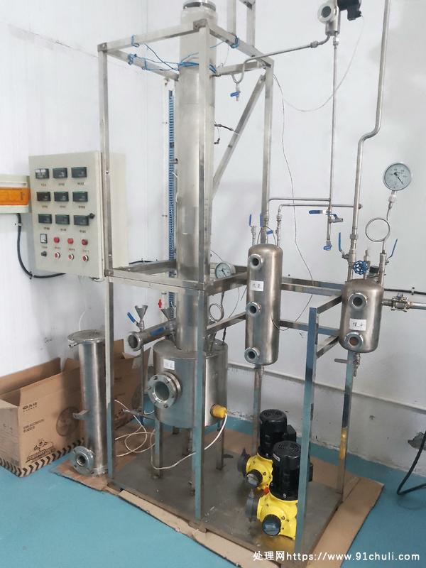 

小型304钢化玻璃精馏塔_10L新设备