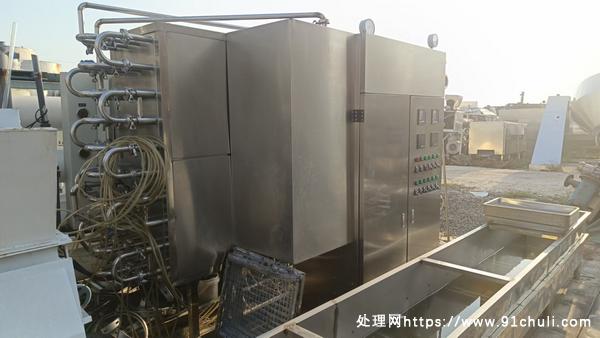 

转让1.5吨高温灭菌机，1000L成色新！