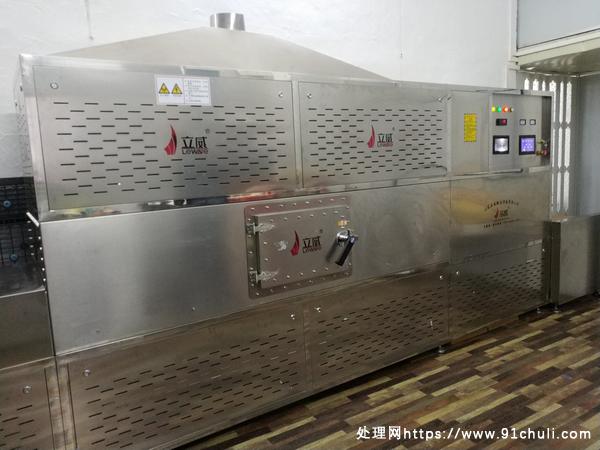 

立威隧道式微波灭菌设备6x0.8x2.1m，价格详谈