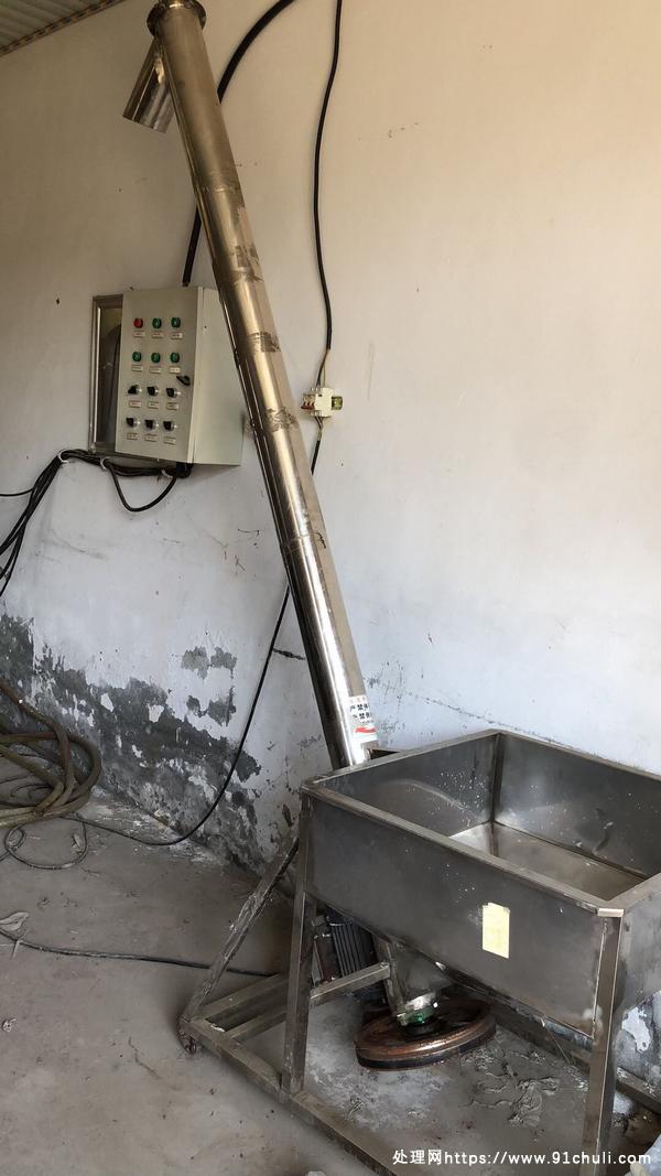 

低价高效多功能尿素液生产设备