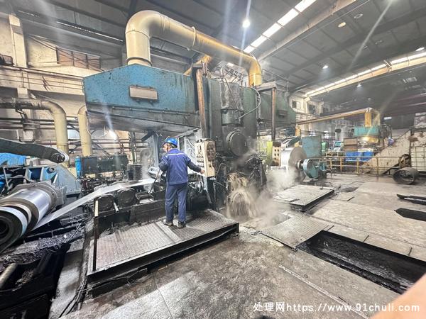 

950型轧机双台六辊可逆冷轧机完好正常生产