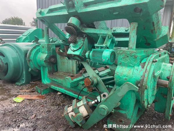 

梅李30精轧机校直机拉车