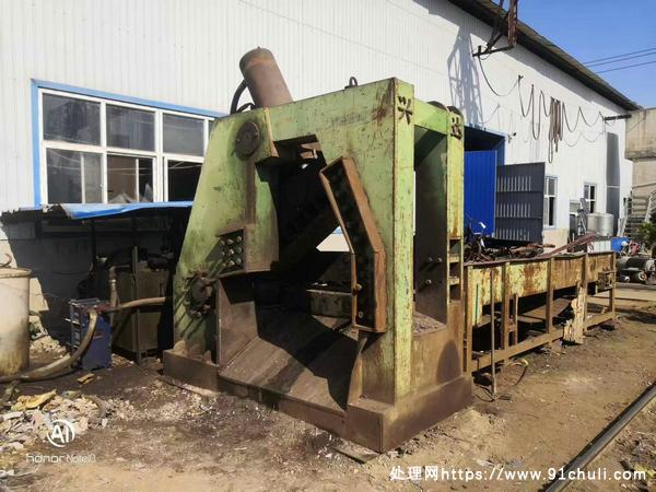 

1.6米刀口虎头剪切机5米料箱45千瓦电机